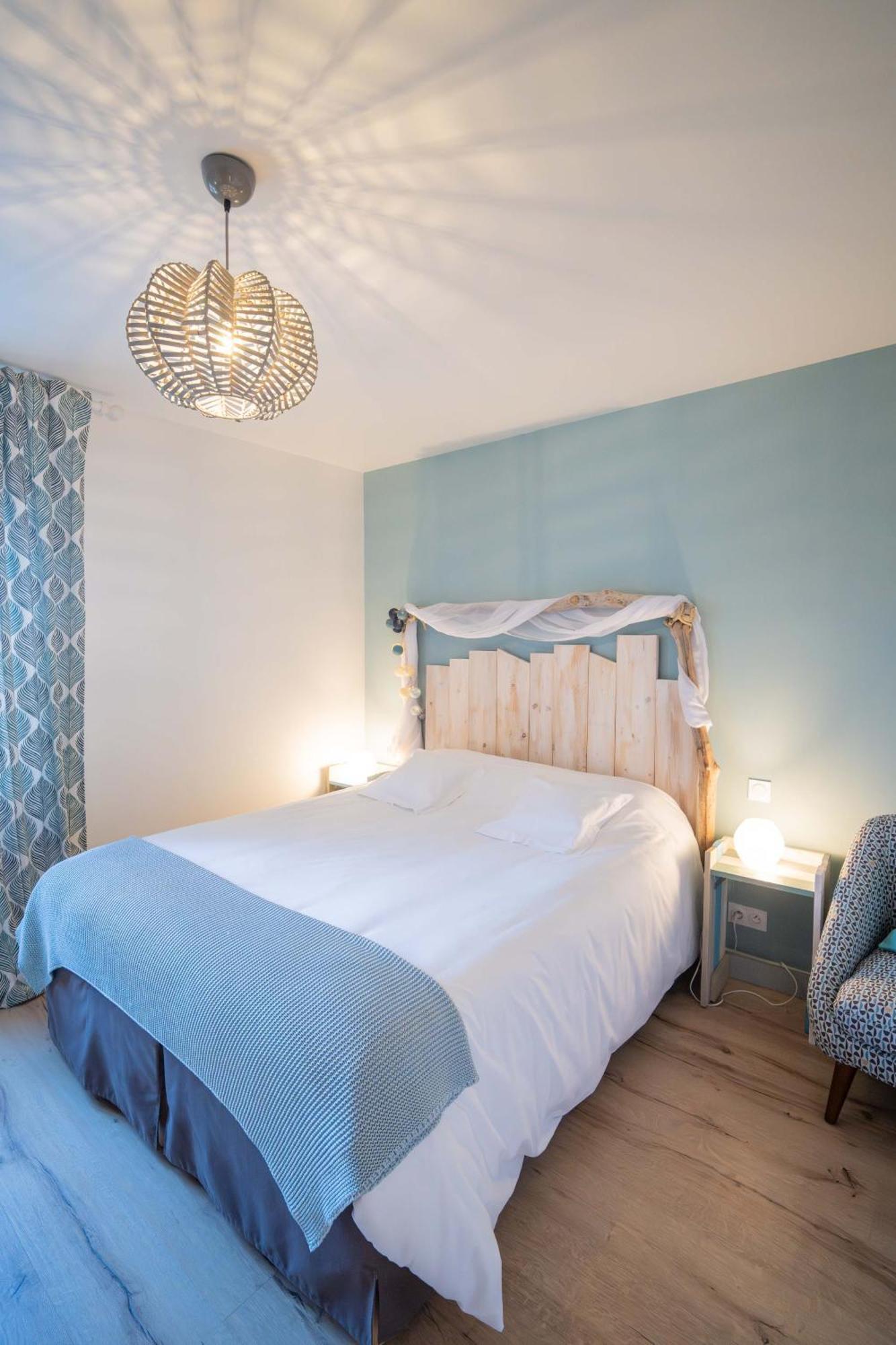 Petite Emeraude Bed and breakfast